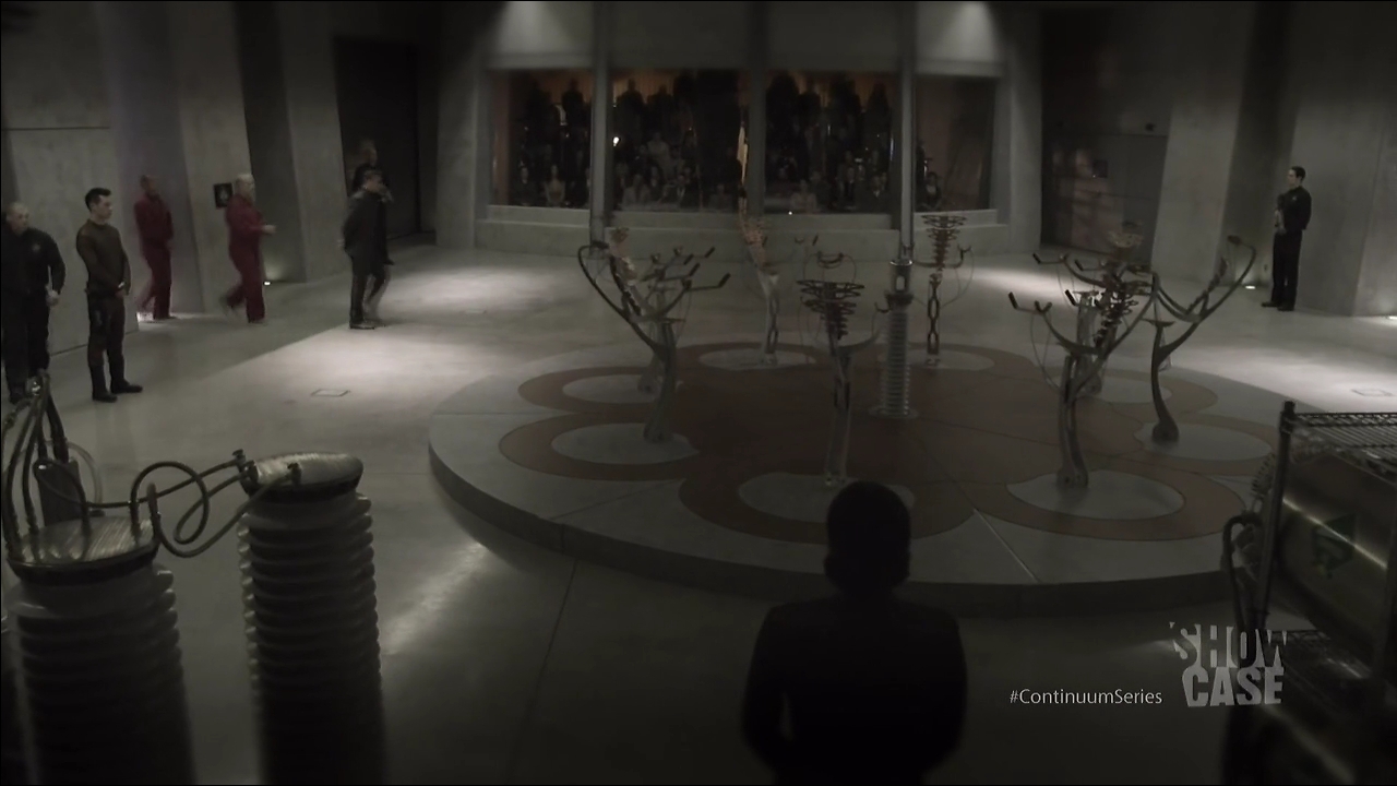 Continuum.S01E01.720p.HDTV.x264-2HD.mkv_000380380.jpg