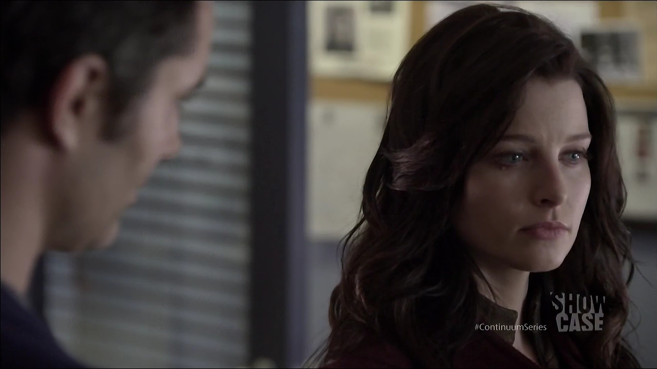 Continuum.S01E01.720p.HDTV.x264-2HD.mkv_002019100.jpg