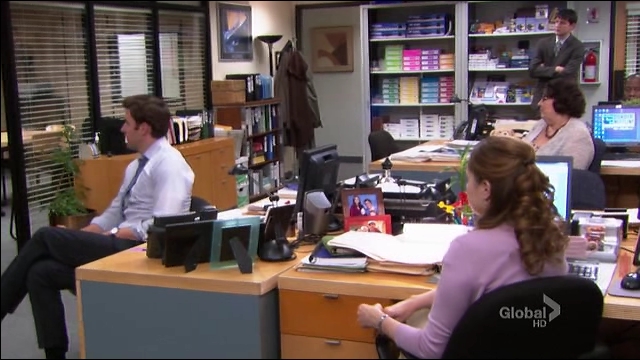 The.Office.US.S08E24.HDTV.XviD-AFG.avi_001129919.jpg