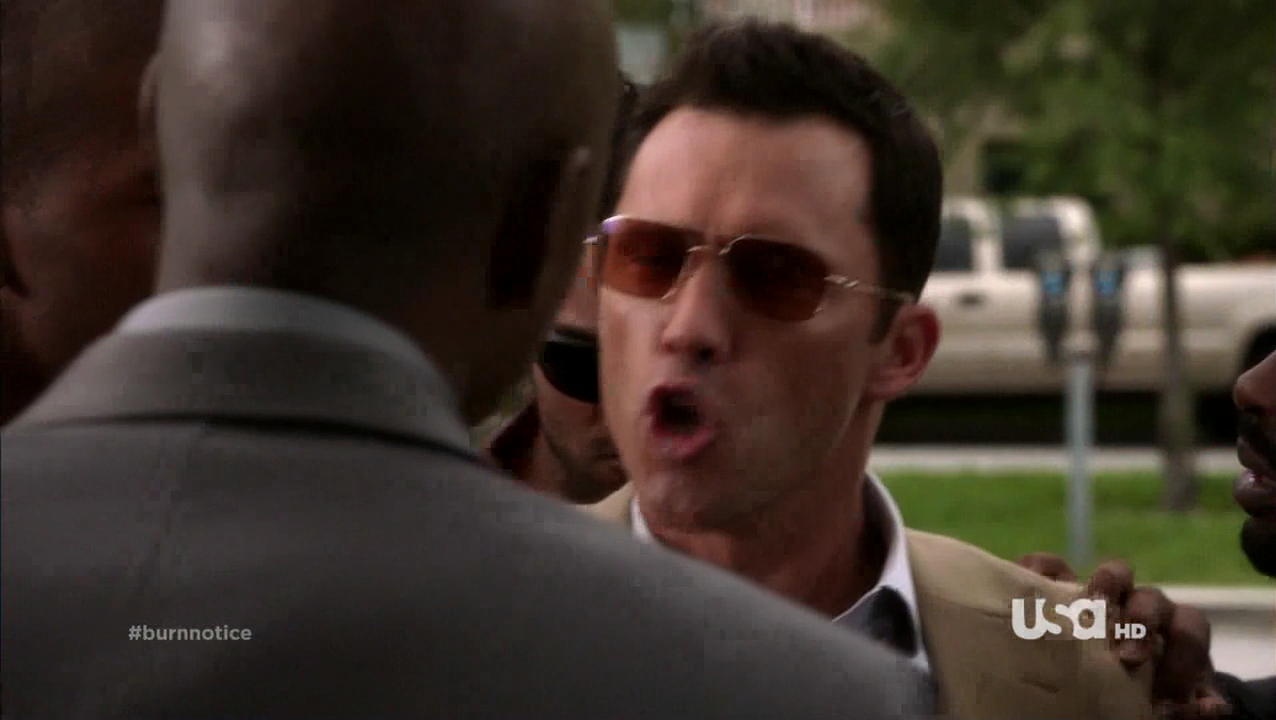 Burn.Notice.S06E07.720p.HDTV.x264-IMMERSE.mkv_001920960.jpg
