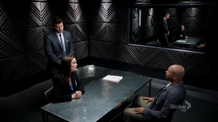 Bones.S08E04.HDTV.x264-LOL.mp4_002106771.jpg