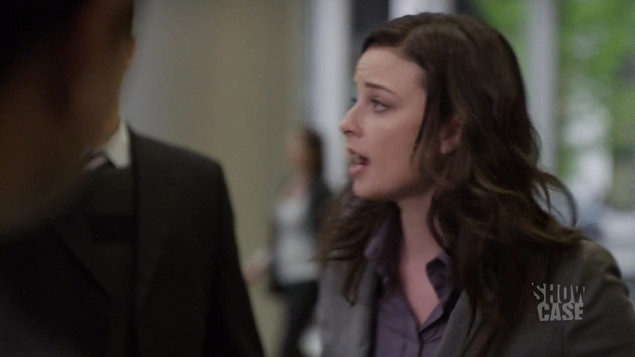 Continuum.S01E10.720p.HDTV.x264-2HD.mkv_001569985.jpg